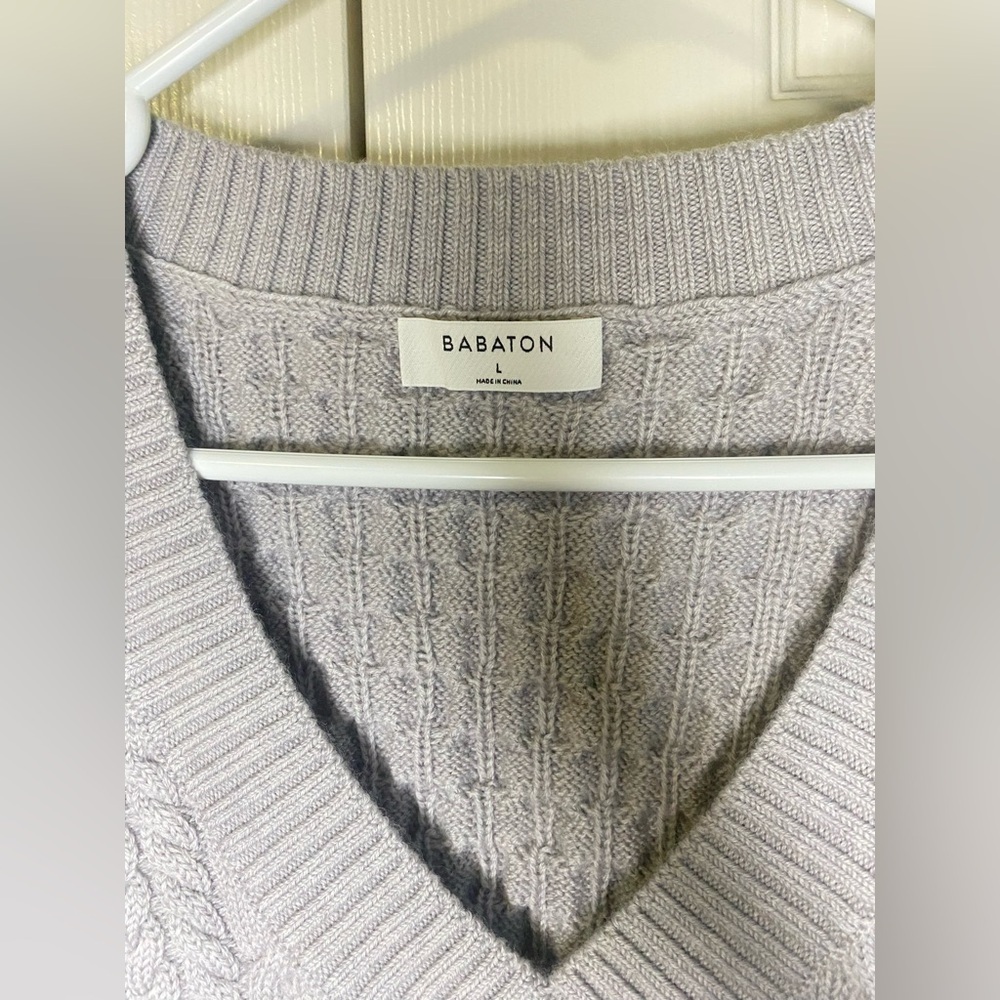 New Aritzia Emporia Merino Wool Sweater Vest - Picture 5 of 10